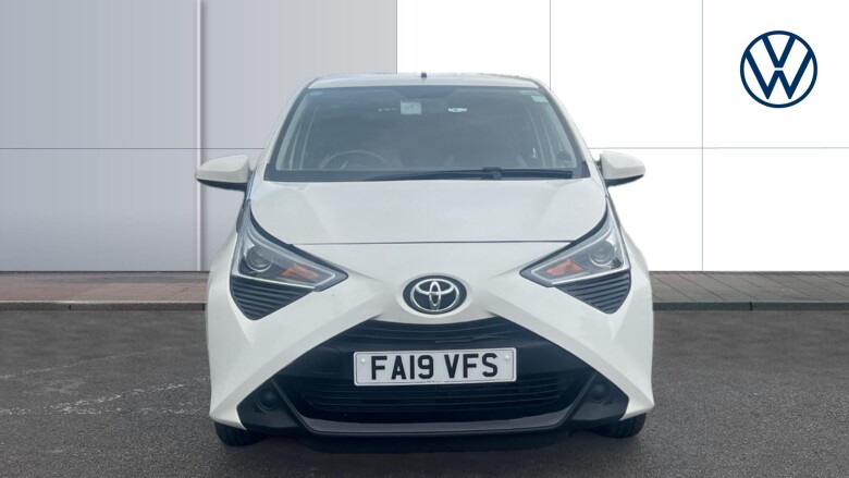 Toyota Aygo 1.0 VVT-i X-Play 5dr Petrol Hatchback